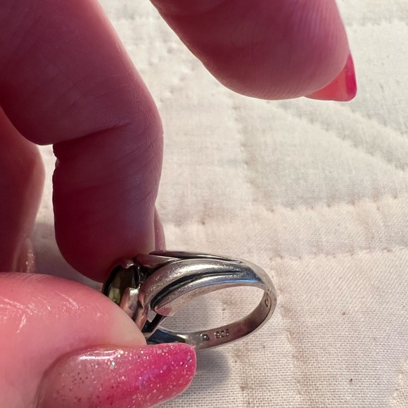 925 SS ring with peridot - Picture 8 of 8